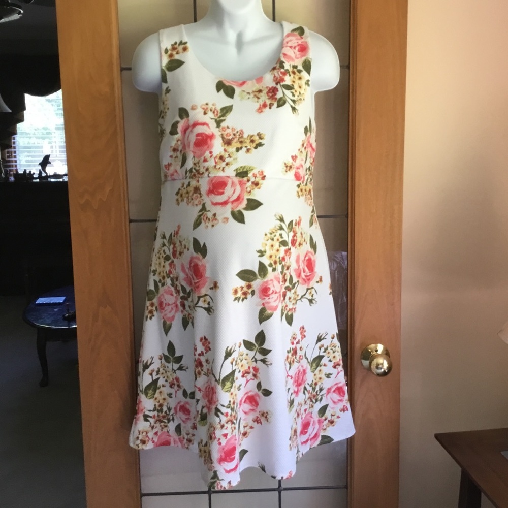 Maternity dress